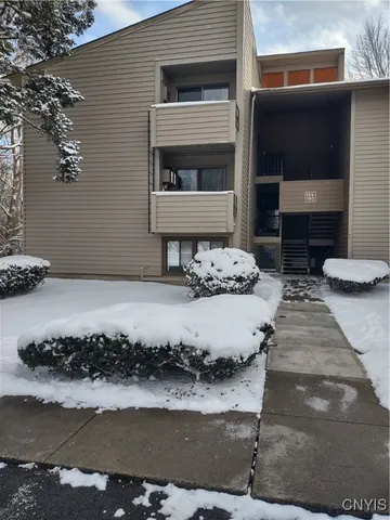 $1,950 | 153 Watertree Drive, De Witt, NY 13057