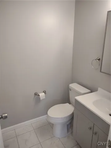 $1,950 | 153 Watertree Drive, De Witt, NY 13057