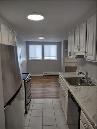 $1,950 | 153 Watertree Drive, De Witt, NY 13057