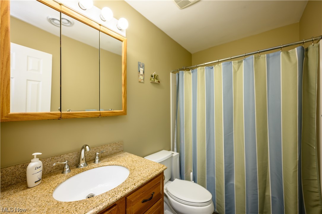 45715 Telegraph Road Elyria, OH 44035 - Photo 33 of 34 Gallery Image 33