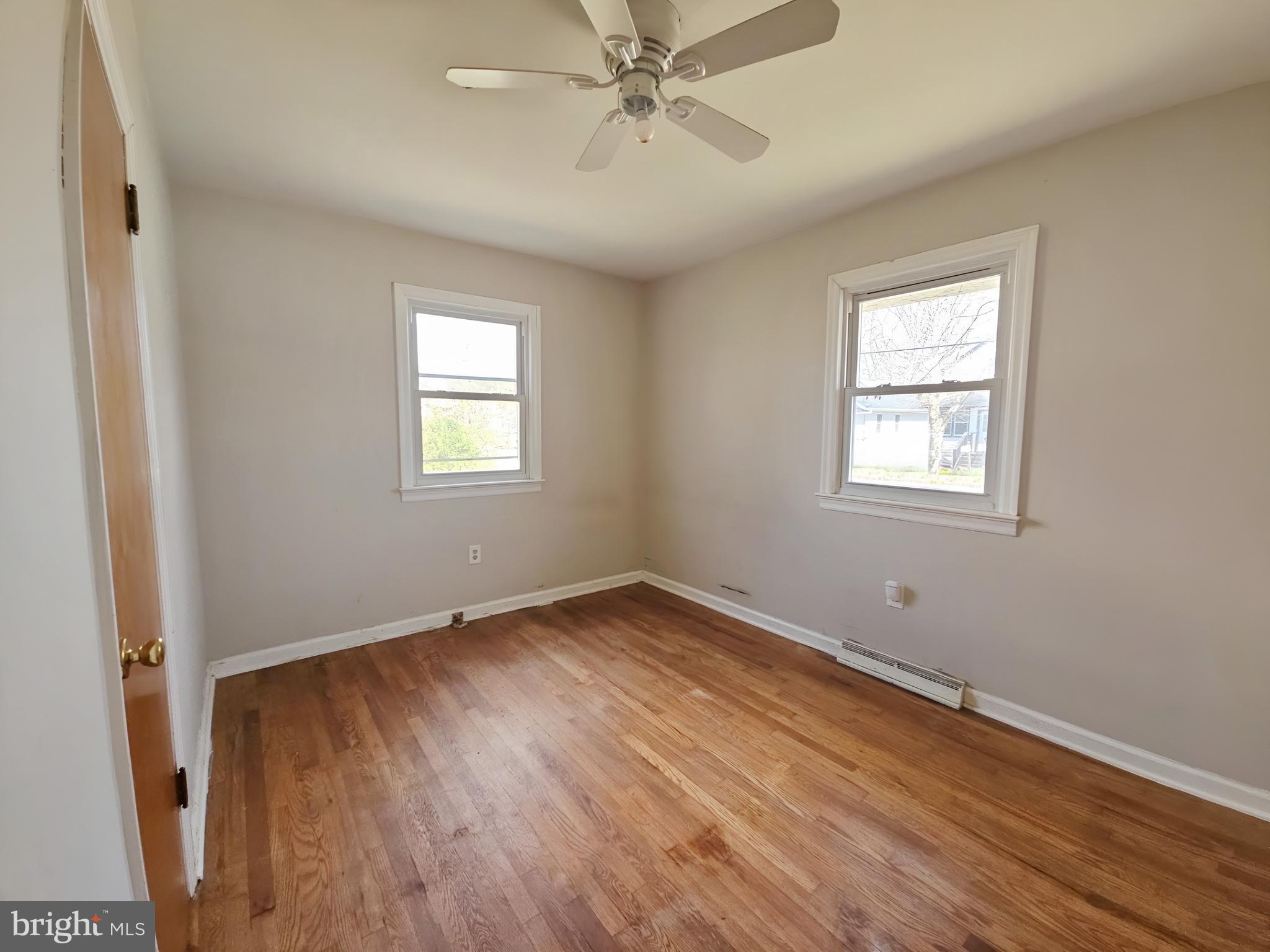 29 Harding Avenue Pennsville, NJ 08070 - Photo 8 of 13