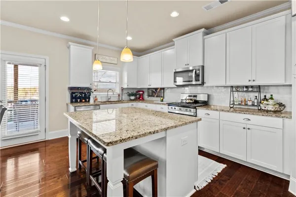 $650,000 | 622 Little Bear Loop, Canton, GA 30114