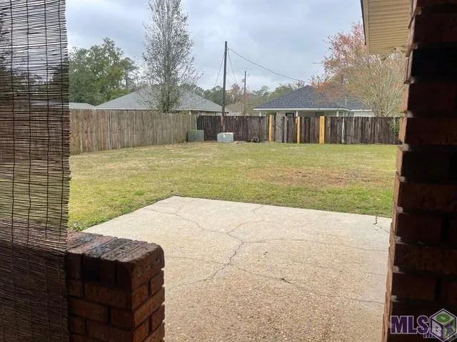 $1,600 | 913 Jane Drive, Denham Springs, LA 70726