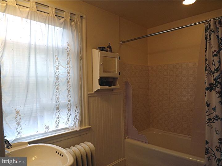 1151 Jericho Road Abington, PA 19001 - Photo 22 of 25 Bathroom