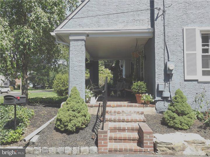 1151 Jericho Road Abington, PA 19001 - Photo 4 of 25 Exterior Side