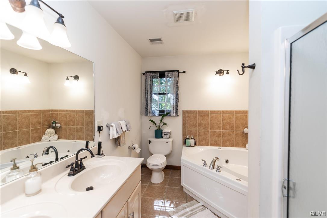 211 Bindale Road Tamiment, PA 18371 - Photo 30 of 40 Gallery Image 30