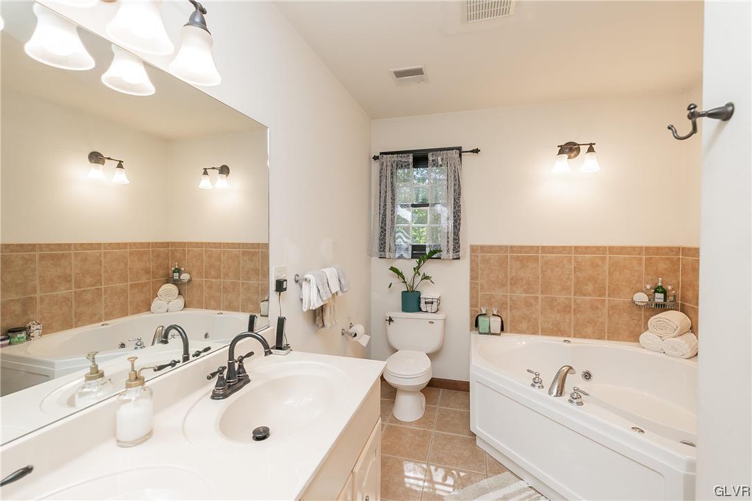 211 Bindale Road Tamiment, PA 18371 - Photo 33 of 40 Gallery Image 33