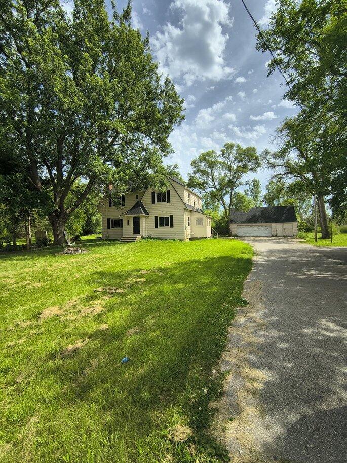 6277 Corunna Road Flint, MI 48532 - Photo 3 of 44 GnxrsZaXTaWZJYw9ody0oA