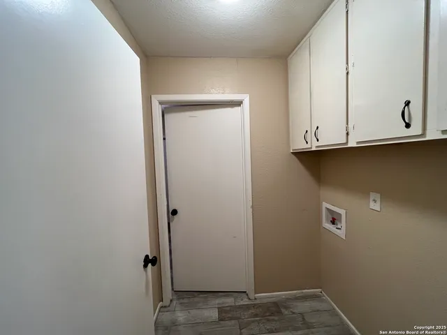 $1,795 | 6522 Ridge Willow Drive, San Antonio, TX 78233