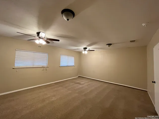 $1,795 | 6522 Ridge Willow Drive, San Antonio, TX 78233