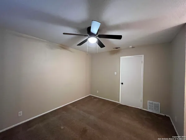$1,795 | 6522 Ridge Willow Drive, San Antonio, TX 78233