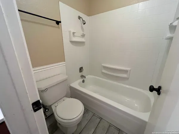 $1,795 | 6522 Ridge Willow Drive, San Antonio, TX 78233