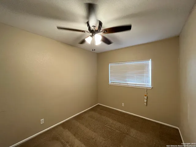 $1,795 | 6522 Ridge Willow Drive, San Antonio, TX 78233