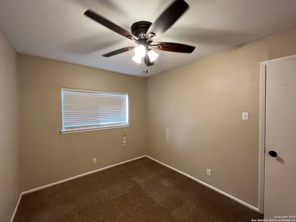 $1,795 | 6522 Ridge Willow Drive, San Antonio, TX 78233