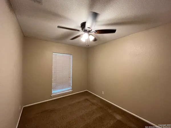 $1,795 | 6522 Ridge Willow Drive, San Antonio, TX 78233