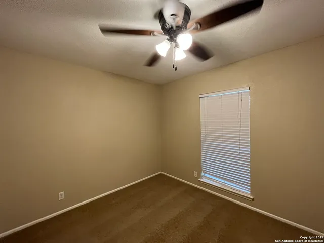 $1,795 | 6522 Ridge Willow Drive, San Antonio, TX 78233