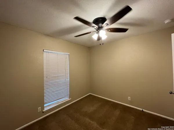 $1,795 | 6522 Ridge Willow Drive, San Antonio, TX 78233