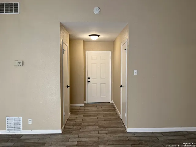 $1,795 | 6522 Ridge Willow Drive, San Antonio, TX 78233