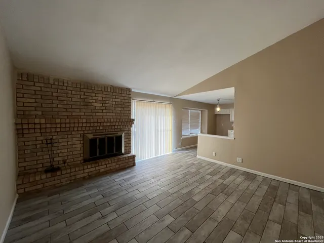 $1,795 | 6522 Ridge Willow Drive, San Antonio, TX 78233