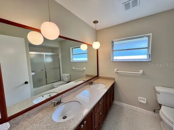 $2,800 | 3211 South Osceola Avenue, Orlando, FL 32806