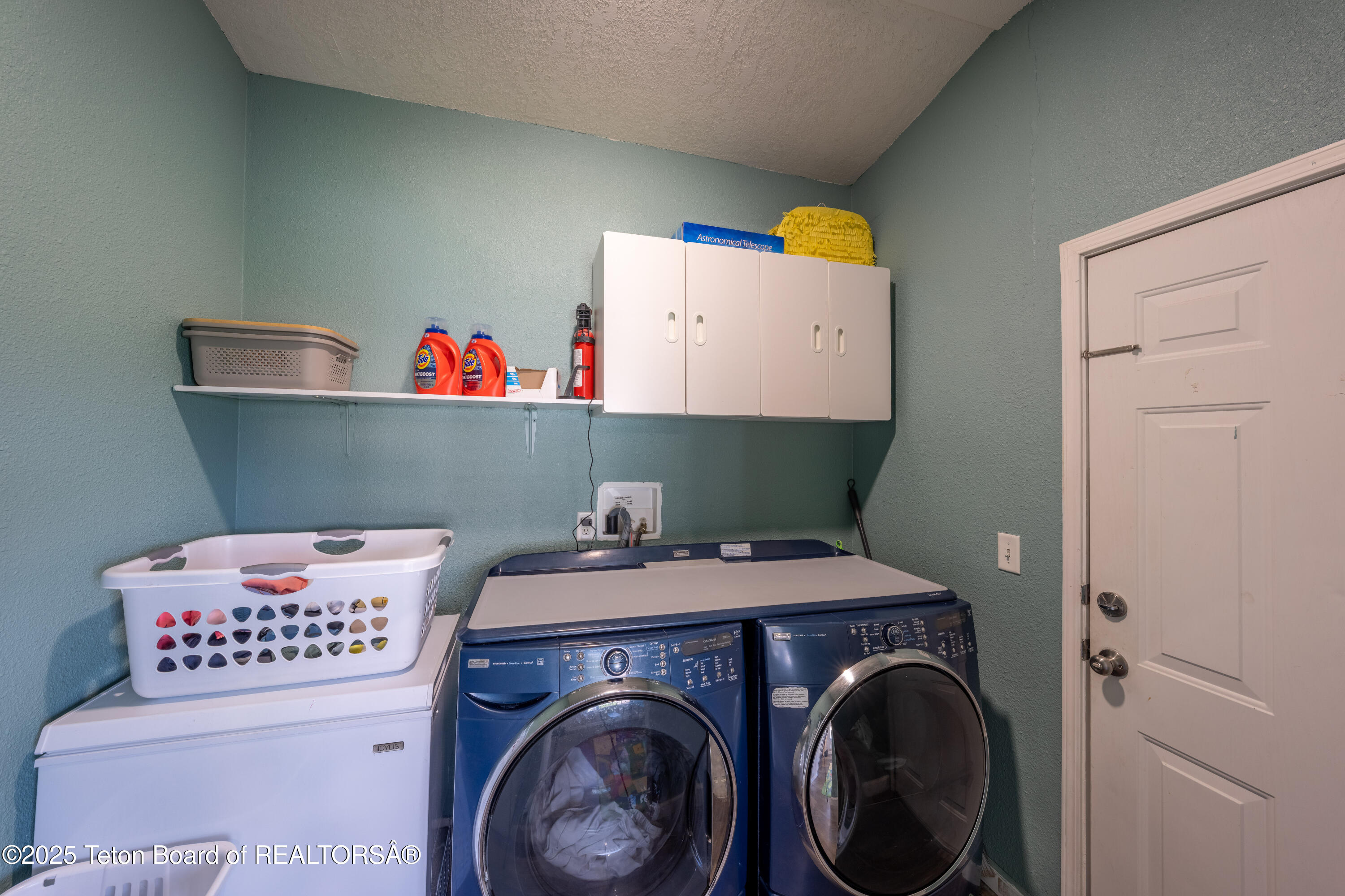 7250 Highway 89, Unit 25 Jackson, WY 83001 - Photo 21 of 37 Laundry Room