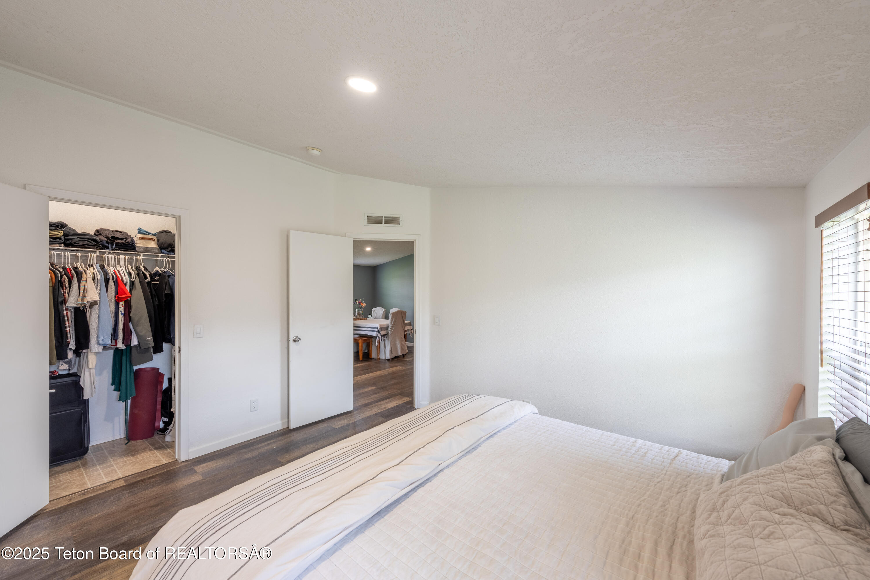 7250 Highway 89, Unit 25 Jackson, WY 83001 - Photo 23 of 37 Master Bedroom02