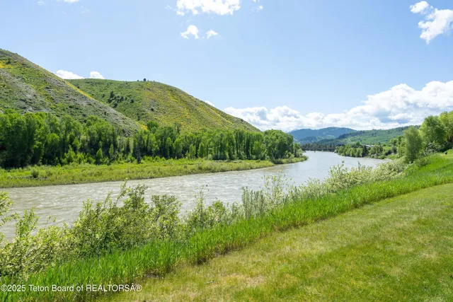 $235,000 | 7250 Highway 89, Unit 25, Jackson, WY 83001