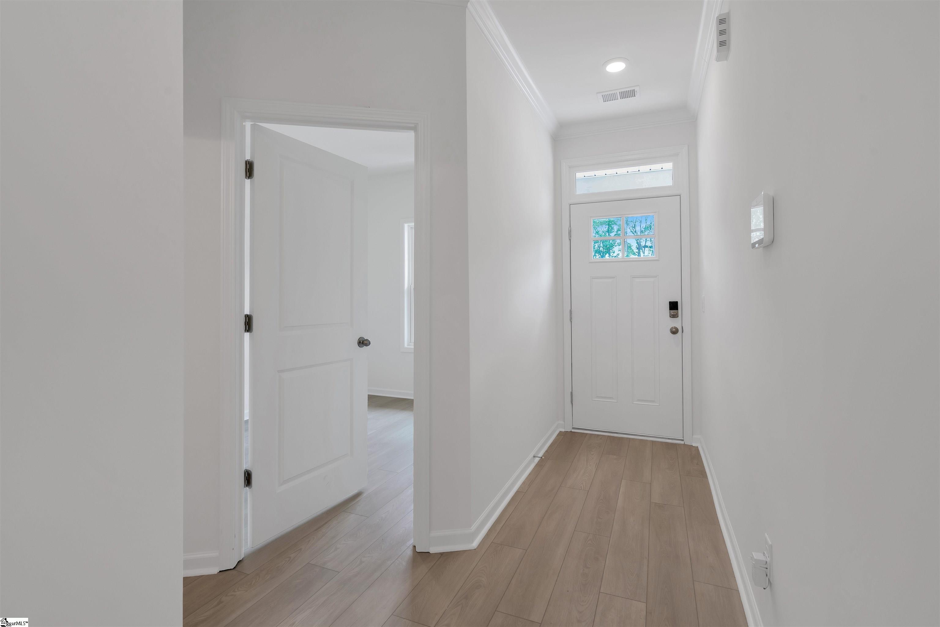 119 Hunter Ridge Drive Boiling Springs, SC 29316 - Photo 5 of 31 Gallery Image 5