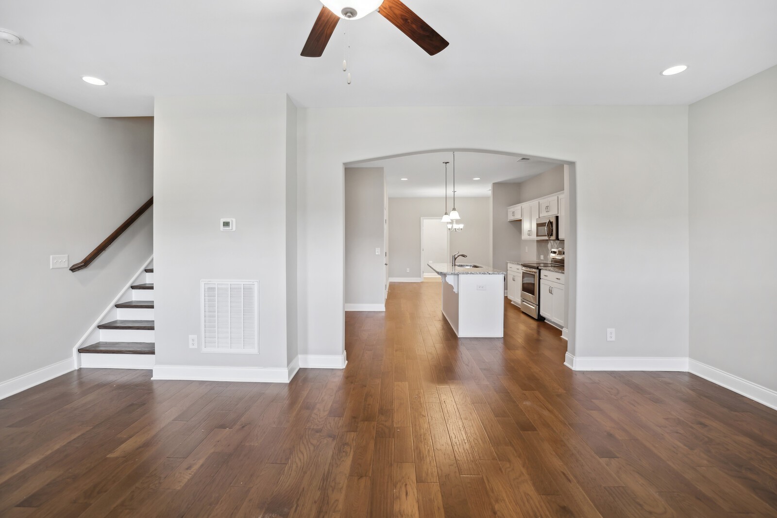 434 Longstone Road Gallatin, TN 37066 - Photo 8 of 42 Gallery Image 8