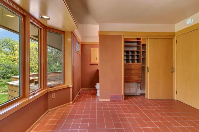 $475,000 | 398 Riverside Avenue South, Sartell, MN 56377