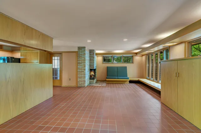 $475,000 | 398 Riverside Avenue South, Sartell, MN 56377