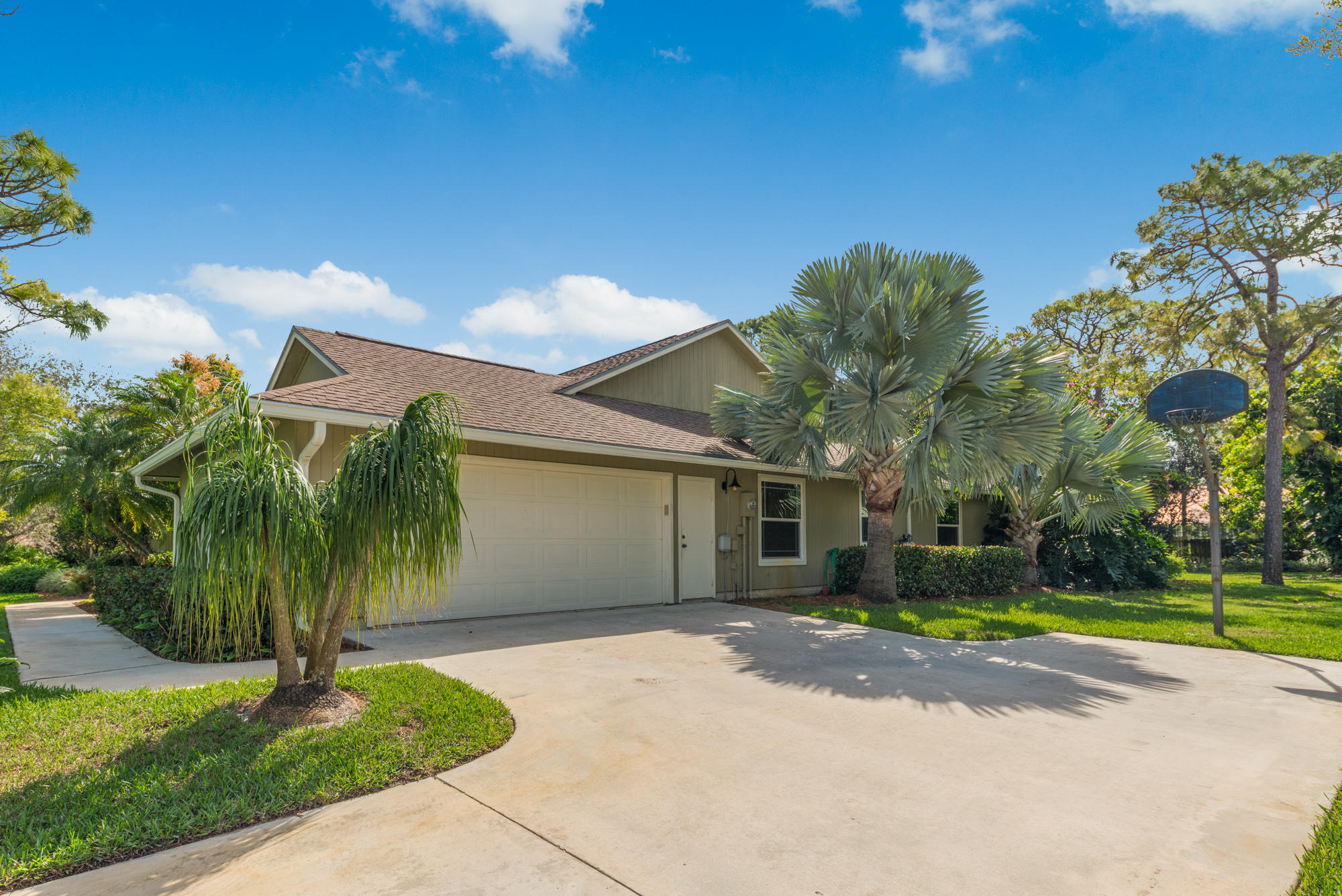 6256 Wood Lake Road Jupiter, FL 33458 - Photo 6 of 37 6256 Woodlake Road, Jupiter, FL 33458