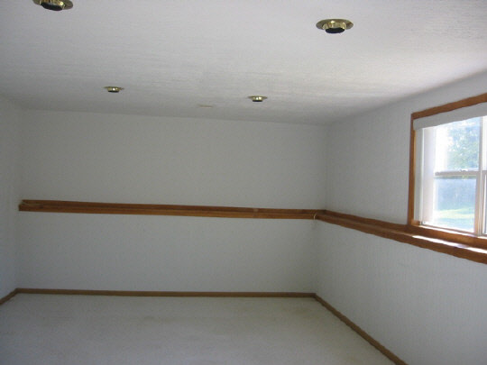 4091 Tesa Road Rockford, IL 61109 - Photo 4 of 6 Gallery Image 4