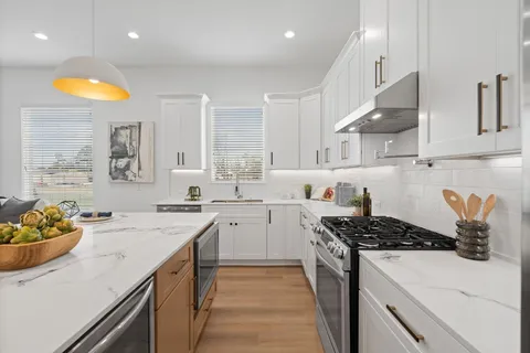 $389,000 | 4746 Martin Street, Houston, TX 77018
