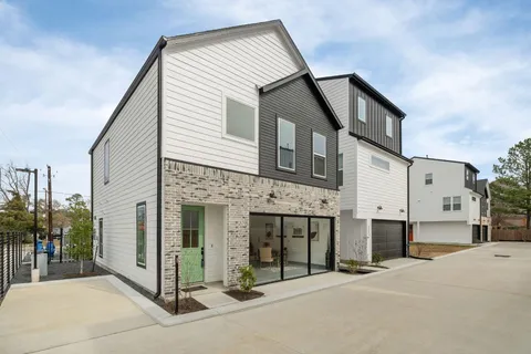 $389,000 | 4746 Martin Street, Houston, TX 77018