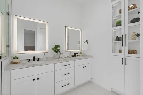 $389,000 | 4746 Martin Street, Houston, TX 77018