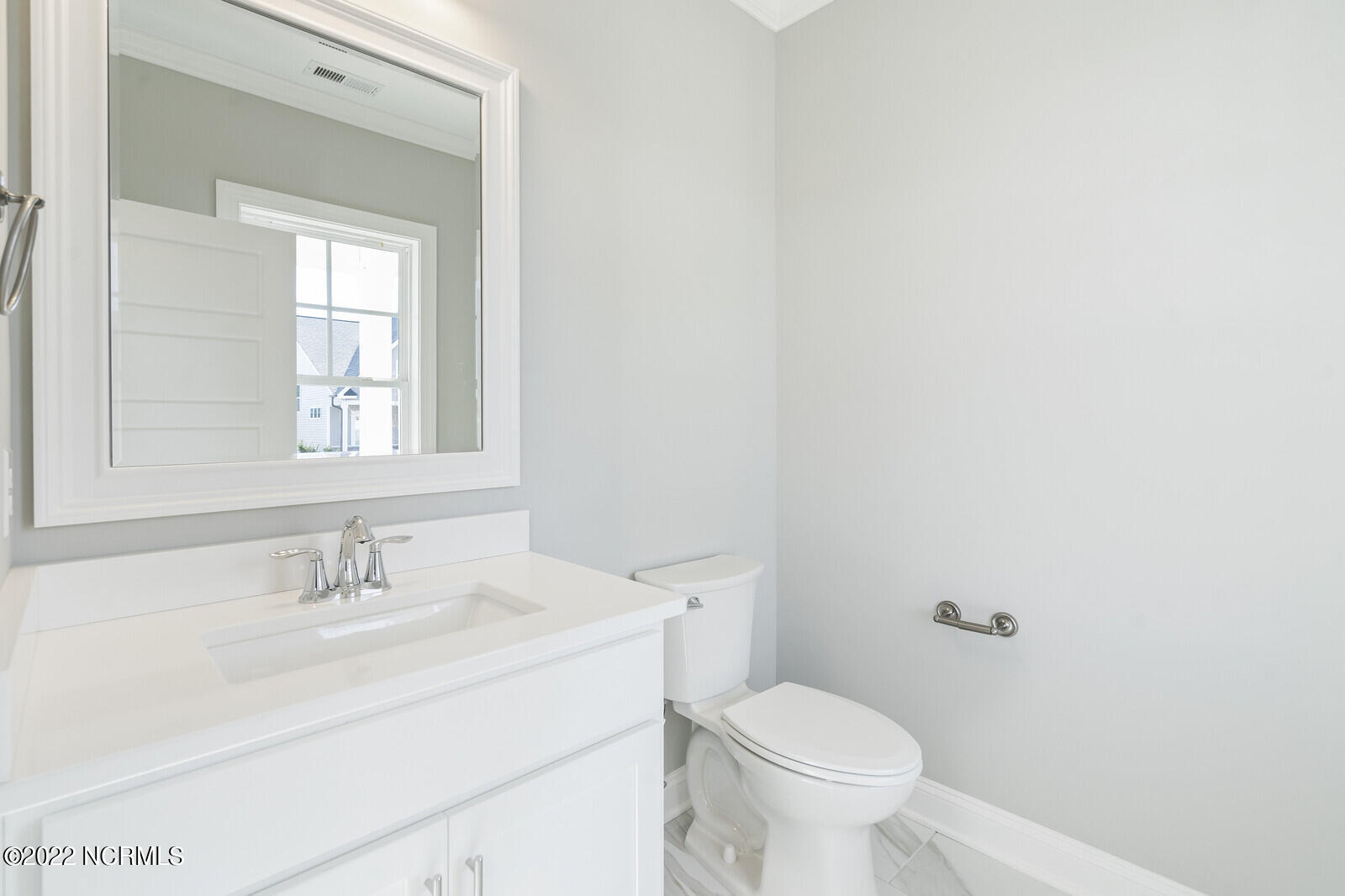192 Abaco Way Hampstead, NC 28443 - Photo 9 of 63 09_DSC05455_mls