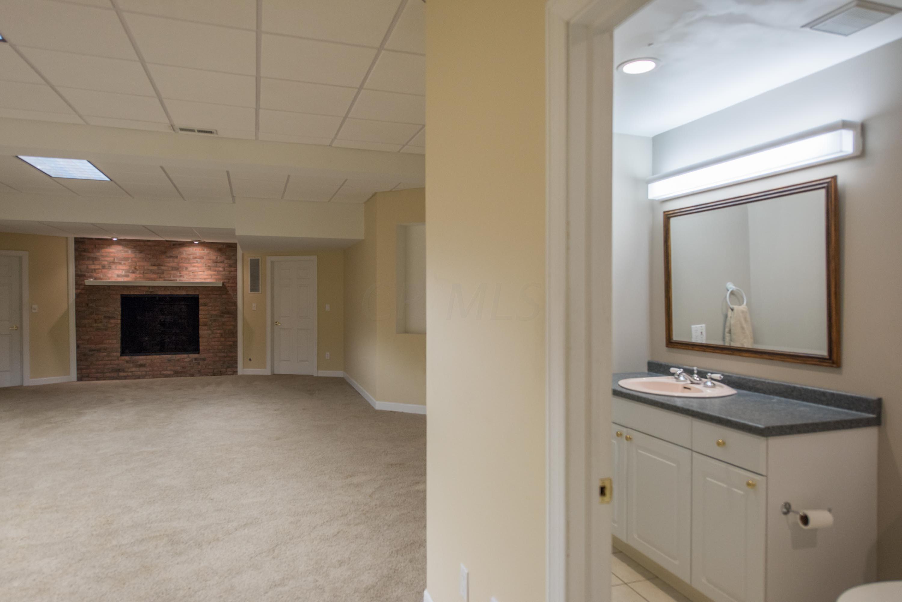 6717 Rovilla Road Blacklick, OH 43004 - Photo 72 of 93 Gallery Image 72