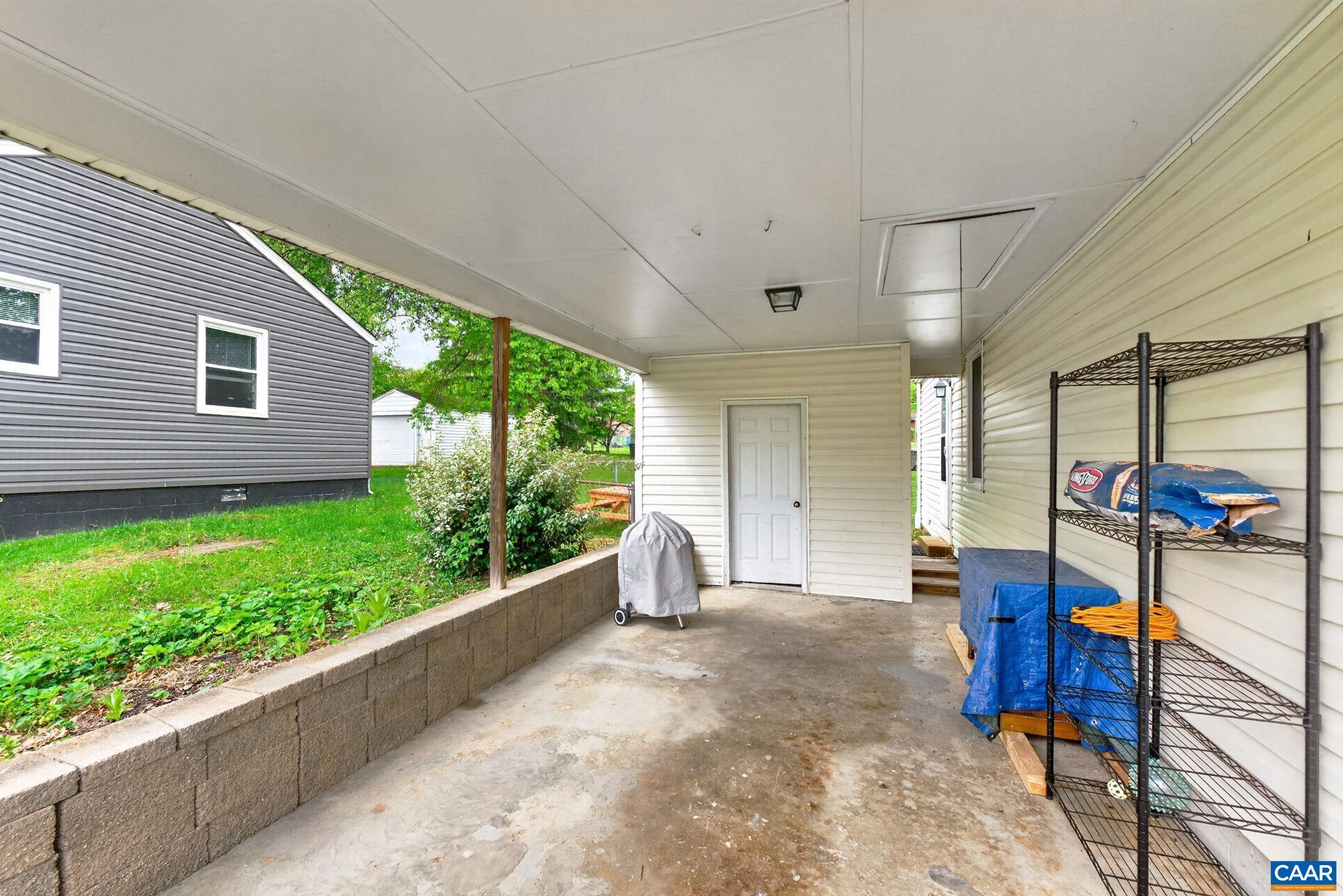 228 River Road Waynesboro, VA 22980 - Photo 26 of 34 Gallery Image 26