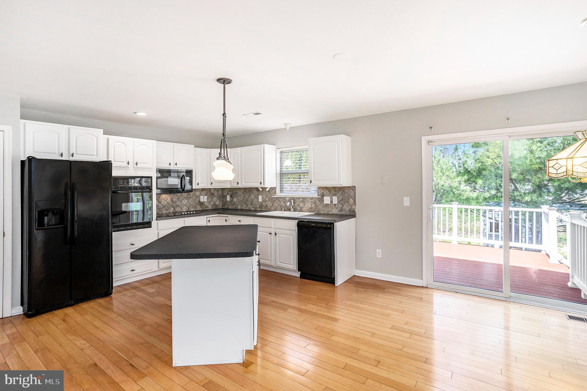 2355 Maple Avenue Croydon, PA 19021 - Photo 7 of 30 Gallery Image 7