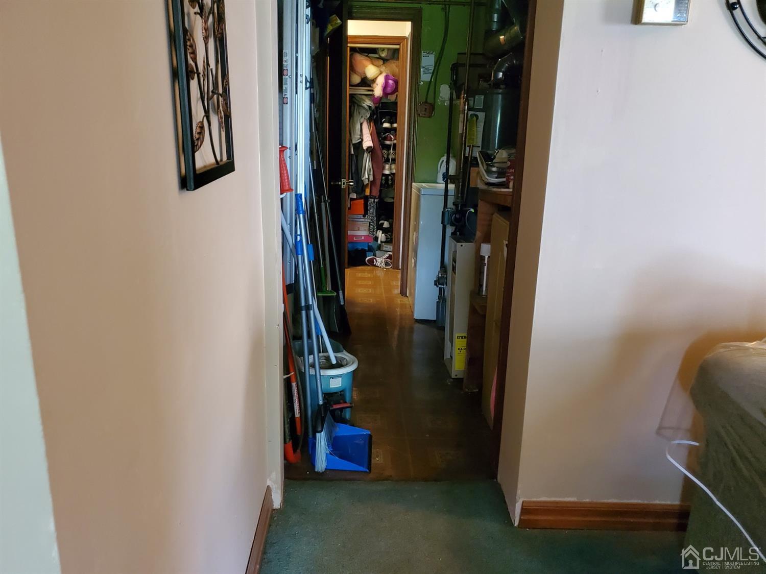 4 Mercury Road Edison, NJ 08817 - Photo 18 of 22 a view of walk in closet