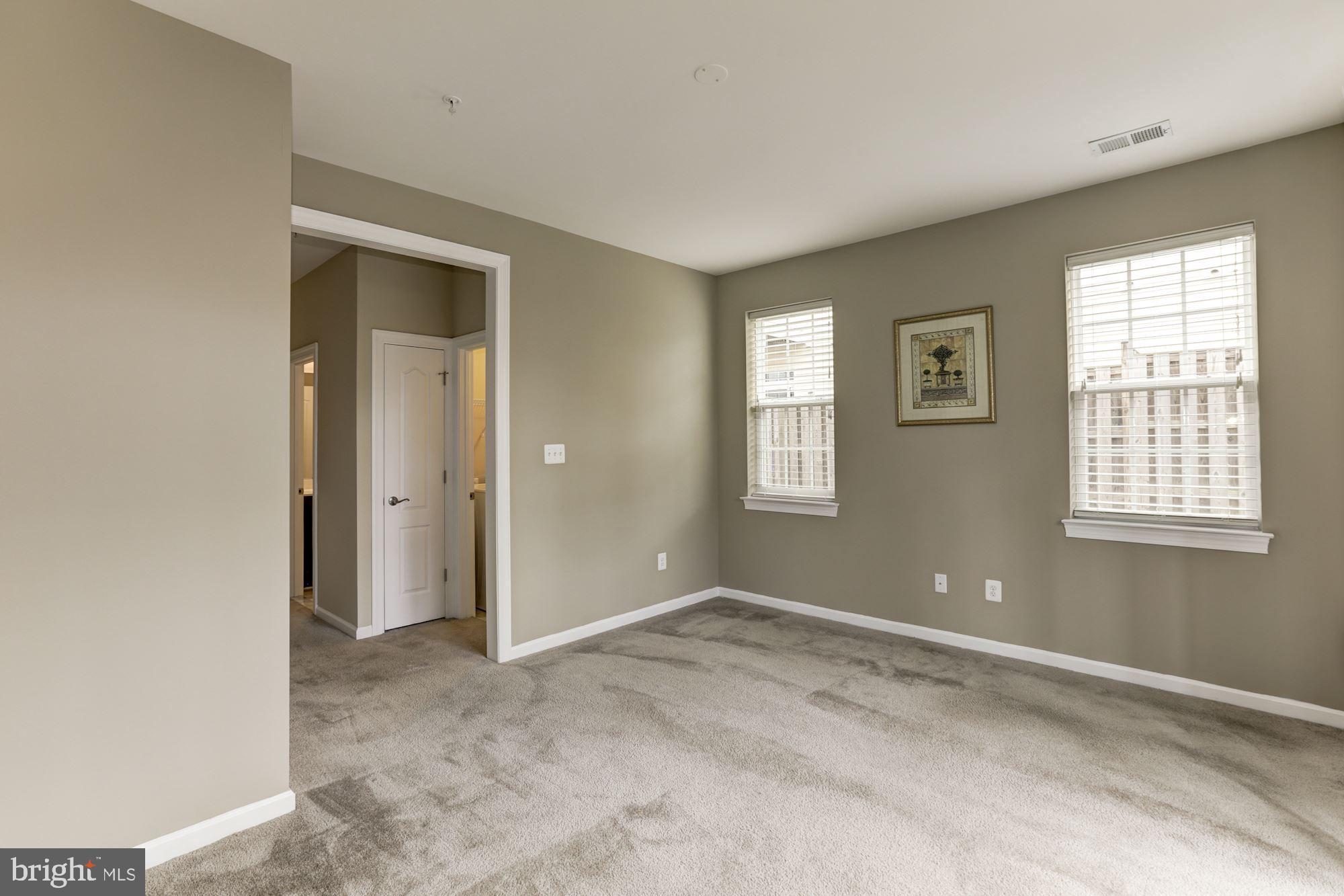 7478 Riding Meadow Way Manassas, VA 20111 - Photo 26 of 32 3rd bedroom pic 3