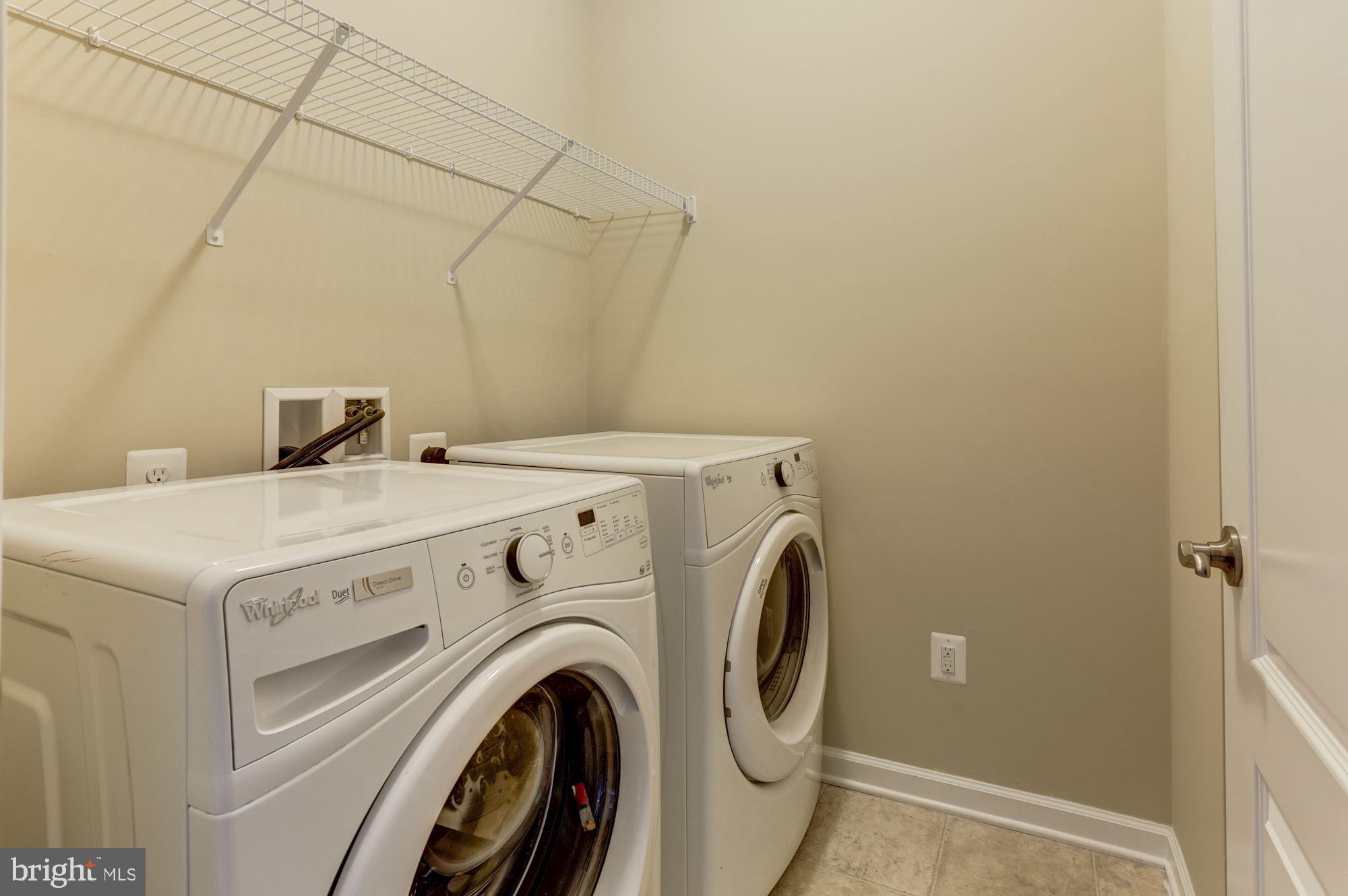 7478 Riding Meadow Way Manassas, VA 20111 - Photo 29 of 32 Laundry room