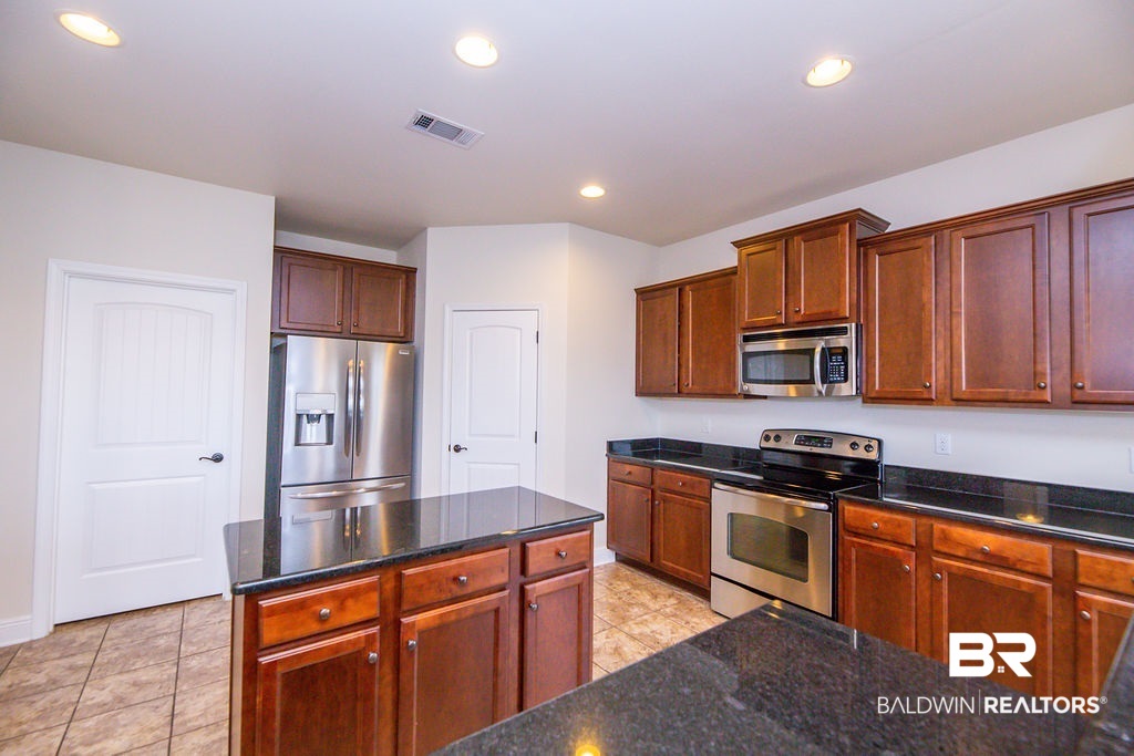 7073 Rocky Rd Loop Gulf Shores, AL 36542 - Photo 10 of 50