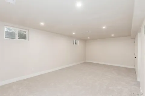 an empty room with a empty space