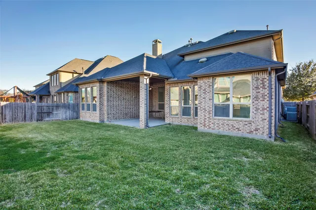a view of a house with garden
