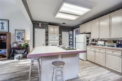 $645,000 | 1536 Waterside Court, Dallas, TX 75218
