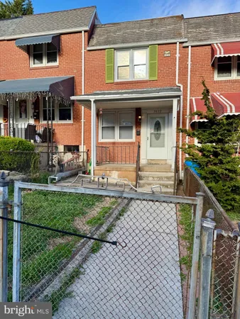 $1,900 | 3613 Parkdale Avenue, Baltimore, MD 21211