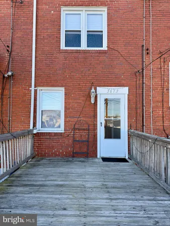 $1,900 | 3613 Parkdale Avenue, Baltimore, MD 21211