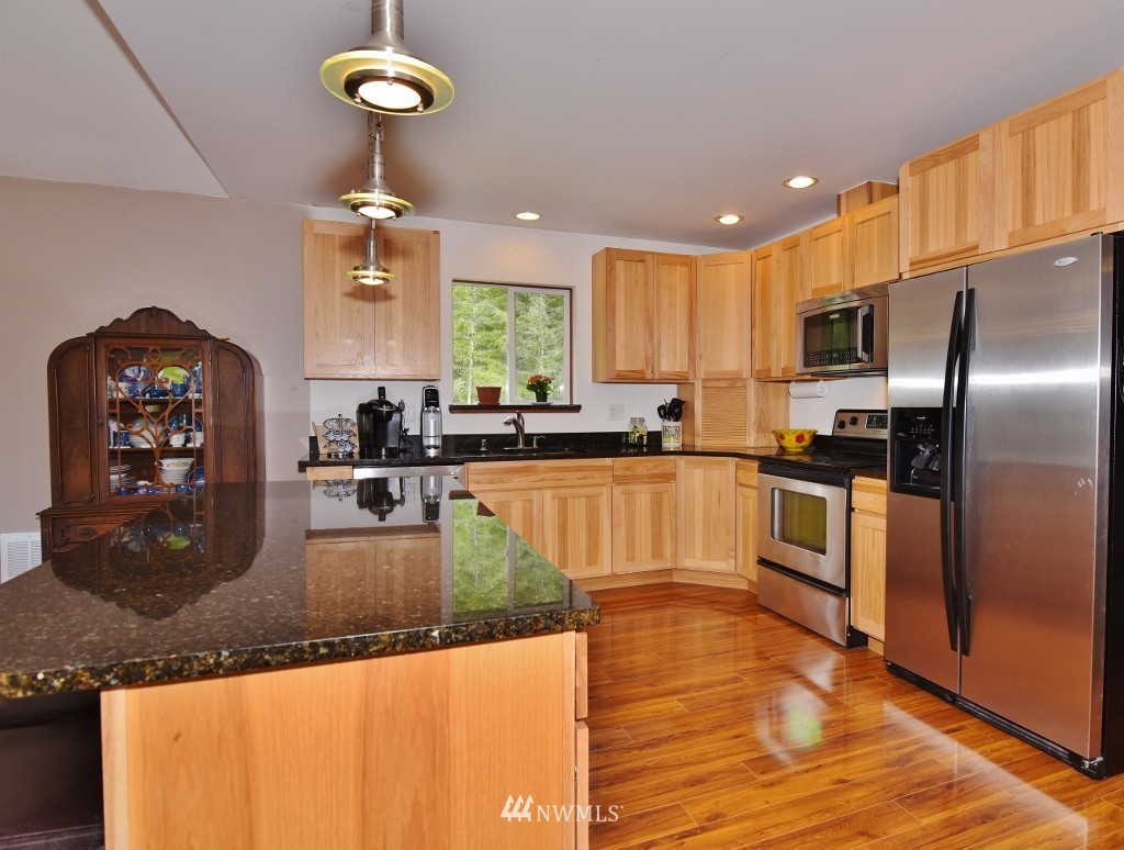7421 Northeast Elfendahl Pass Road Belfair, WA 98528 - Photo 8 of 24 Gallery Image 8